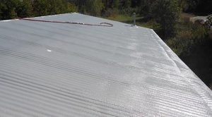 metal roof on commercial building