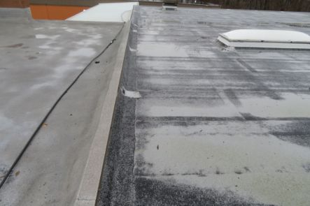 Commercial roof in Akron, Ohio - Before EPDM